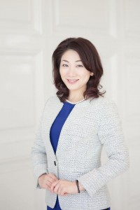 平川直央子